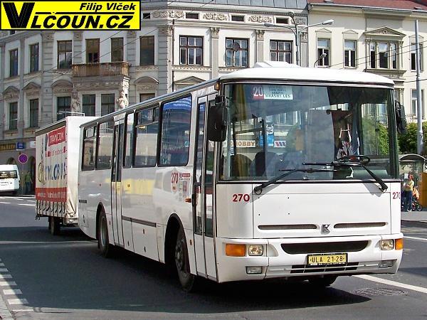 K Divadlu Cyklobus, 21: přijíždí jezdí - Nakléřov jen cyklobus v -letní - PETROVICE, Petrovice, sezoně. linky 20. rozc. ROZC. Krásný 22.