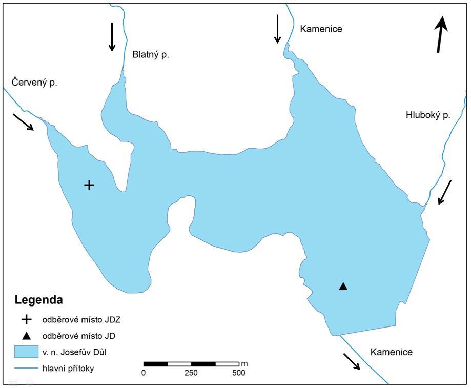 4. Metodika V rámci dlouhodobého monitoringu Josefova Dolu byly od roku 1992 prováděny několikrát do roka odběry zooplanktonu a fytoplanktonu poblíž nejhlubšího místa nádrže označeného bójí (z max =