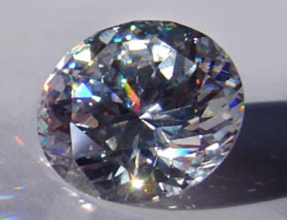 (amorfní) diamant