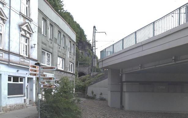 8.3.4 Děčín Infrastruktura Kritická místa jsou situována na území několika děčínských katastrů mezi železničními stanicemi Děčín hl.n. a Děčín-Prostřední Žleb.