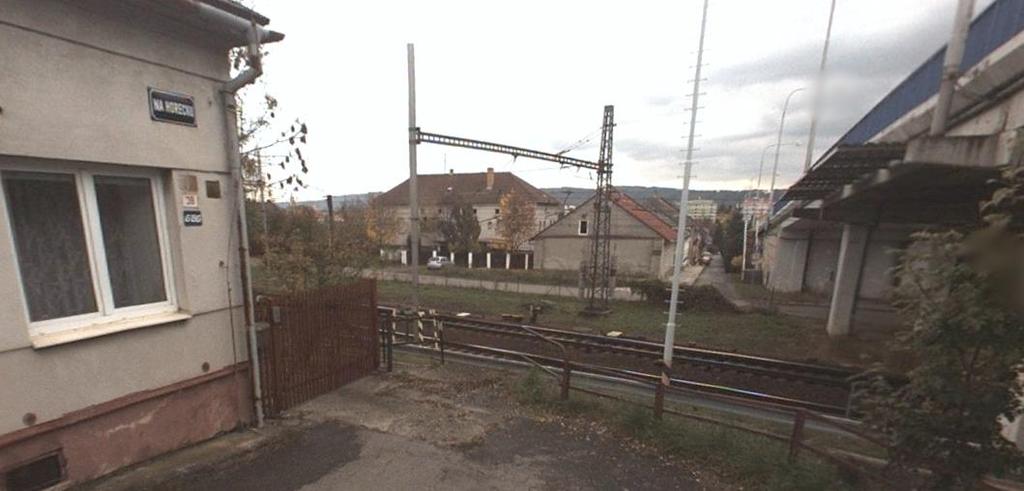 Tabulka 27 Tišnov - semaforové zobrazení parametrů osobních vozidel Dálkové železniční linky 2011 2016 2018 R9 Praha - Havlíčkův Brod - Brno/Jihlava Regionální doprava Osobní vlaky Brno - Tišnov (S3)