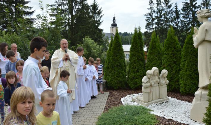 Tak to šlo dál a pan kapitulní Ludvík Horký to měl hodně horké, aby mě nějak - tedy můj státní souhlas uchránil. Já to ale vůbec nevnímal.