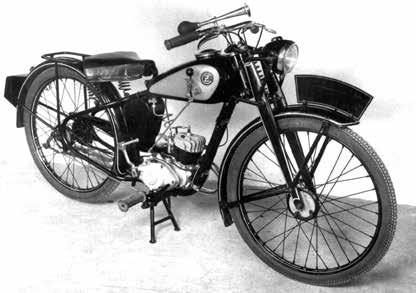 pákou jako skutečný motocykl. Sériová výroba byla zahájena v následujícím roce a do konce roku bylo vyrobeno 518 strojů tohoto typu.