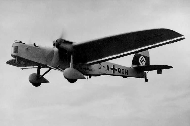 Dornier Do 13 Celková délka:18.750 m; Největší výška:5.650 m; Rozpětí:28.000 m; Nosná plocha:112.000 qm; Max vzletová hmotnost:11400.