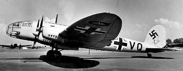 He 116 - Na jaře 1937 byl zalétán první prototyp označený He 116 V1, vzhledově připomínající předchozí konstrukce He 70 a He 111.