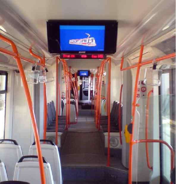 REKLAMNÍ LCD MONITORY v tramvajích ŠKODA 13T 14 dní každých dalších 14 dní produkèní práce spot - 10 sec 9 000 Kè 6 000 Kè 2