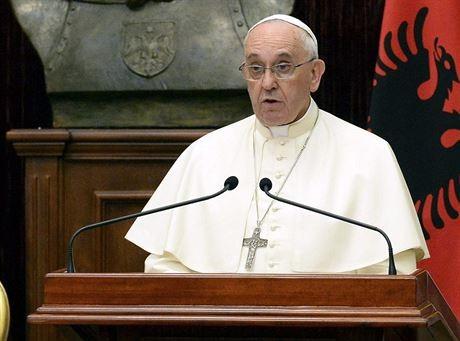 Papež František v Albánii 2014 Papež František je na své