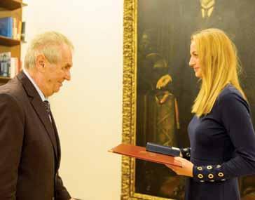 prosince nejen na tradičním místě v Prostějově, ale také v Říčanech a Pardubicích. Podle předběžných soupisek by se měl na kurtu představit celý fedcupový i daviscupový tým.