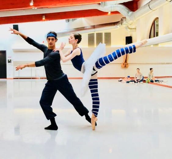 dubna totiž po boku Aliny Nanu vystoupí první sólista et National Ballet, Daniel Camargo.