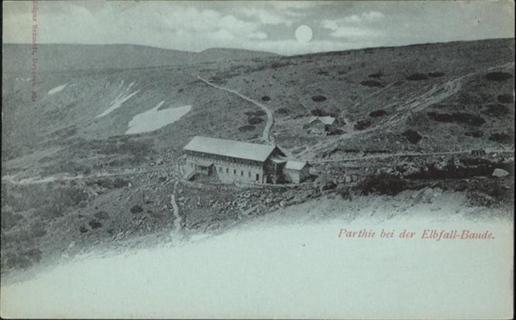 Obrázek 2: Historická poloha Labské boudy r. 1905 Zdroj: Neznámý II.
