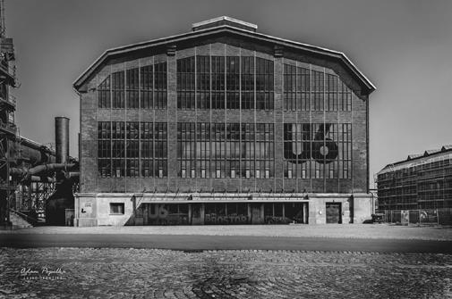 Multifunkční aula GONG umístění v TOP 10 staveb světa (Expo Mnichov 2013), jedinečné prostorové řešení pojímající víceúčelovou galerii,