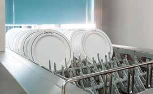 Tunelové mycí stroje Automatický posuv košů Jednotný posuvný systém s háčky z nerezové oceli k posuvu košů, na kterých je umístěno nádobí. Pásové stroje Plynulý a nepřetržitý pásový systém.