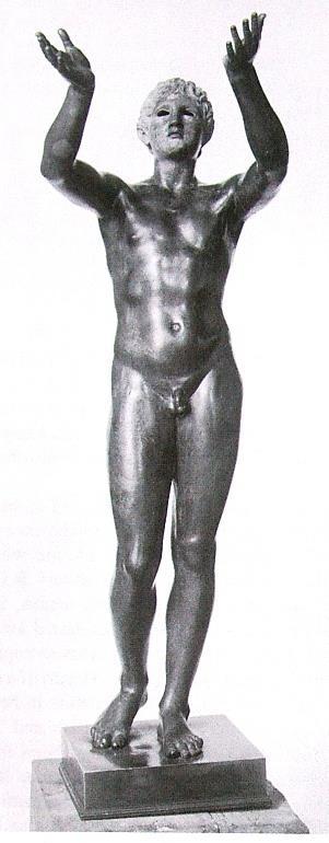Tzv. Modlící se chlapec 59 Má pocházet ze Rhodu Socha byla přivezena roku 1503 do Benátek Byla bez velké části paží a pravé nohy Itálii opustila socha v 1.