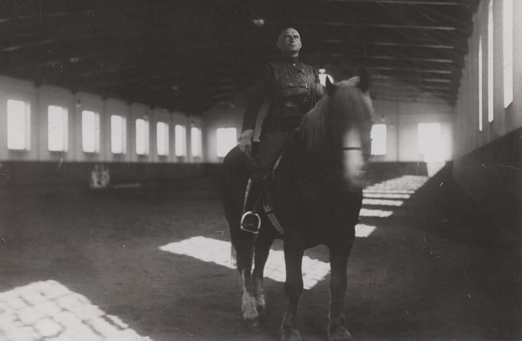 13. Antonín Adamec, 1931, f.