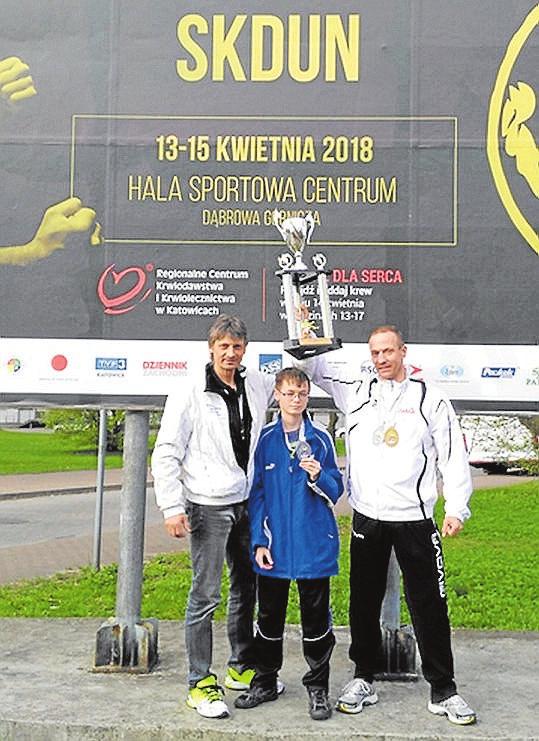 červen 2018 Hlinecké noviny 15 Kam za sportem Fotbal So 9. 6. Hl. M.Třebová 9.30, 11.15 st. a ml. žáci Ne 10. 6. Hl. Letohrad 10.30 dorost Ne 17. 6. Hl. Dobříkov 17.00 A muži Házená 2. liga žen Ne 17.