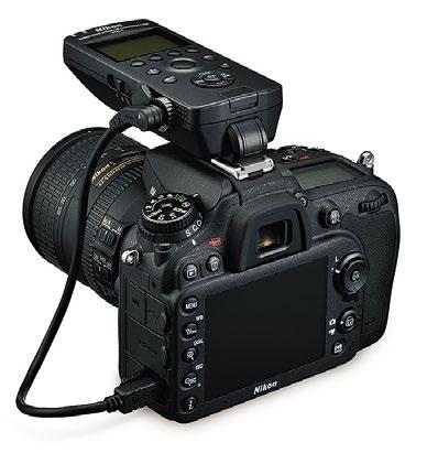 Při použití dálkových ovládání WR-R10 / WR-T10 lze u jednotlivých fotoaparátů využívat různé fotografické možnosti, jako je nasazení různých objektivů, volba různých úhlů pohledu nebo současné
