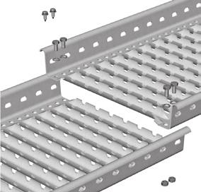 Konce lávek položíme alespoň 100mm přes sebe a spoj utáhneme naobou stranách na dně lávky dvěma nerezovými šestihrannými šrouby KTM8-16 spodložkami.