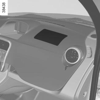 DOPLŇKOVÉ PROSTŘEDKY K PŘEDNÍM BEZPEČNOSTNÍM PÁSŮM (2/3) Čelní airbagy řidiče a spolujezdce Jsou jím vybavena přední místa na straně řidiče a podle vozidla na straně spolujezdce.