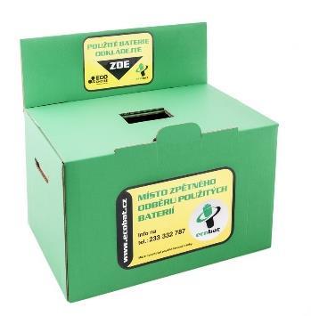 Rozměry zeleného Transport Boxu (na obrázku), který byste měli mít na sběr baterií ve škole, jsou 250 x 390 x 240 mm.