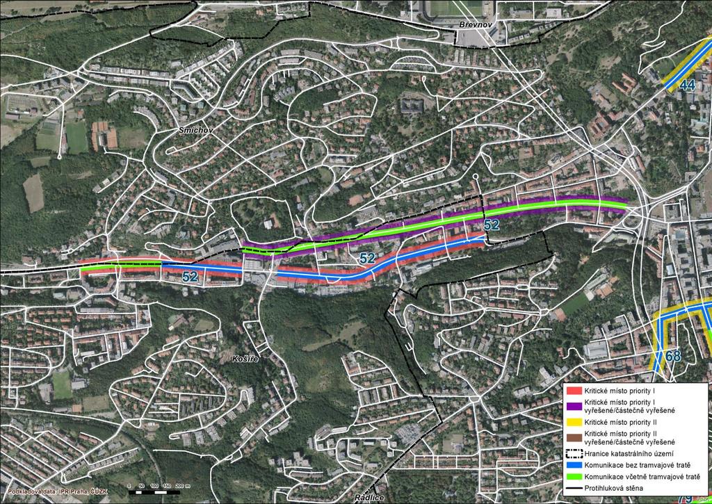 52 Smíchov, Košíře Plzeňská, Vrchlického V ulicích Plzeňská a Vrchlického byla lokalizována kritická místa v úseku mezi křižovatkami s komunikacemi Mozartova, Kartouzská a Košířským náměstím.