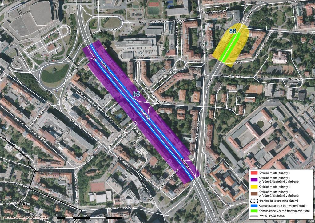 85 Nusle 5. května V ulici 5. května bylo lokalizováno kritické místo v úseku mezi křižovatkami s komunikacemi Táborská a Pankrácké náměstí.