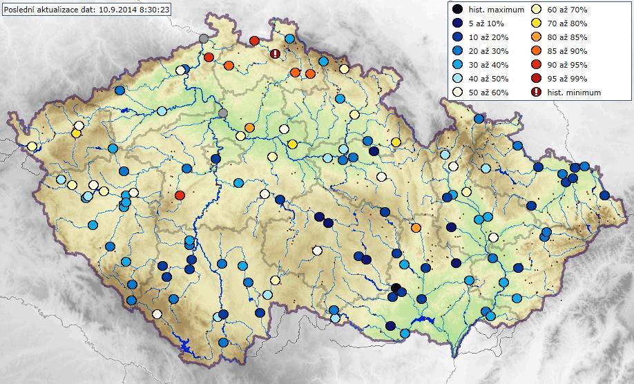 Popis mapy: Symboly ukazují porovnání současného průměrného průtoku za posledních 24 hodin se všemi pozorovanými denními průtoky v daný den roku za období pozorování.