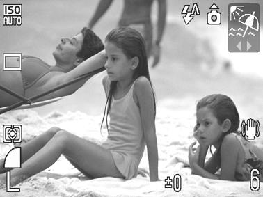 76 Fotografování s použitím voliče režimů Pláž Pro fotografování poblíž vodní hladiny nebo na pláži, kdy v důsledku silných
