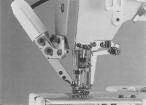 A/KE: Elektromagnetický zdvih patky STC: Electric top covering thread trimmer U C E - 1 1 2 3 4 1 Odstřih spodní a jehelních nití 2 Typ stroje: C