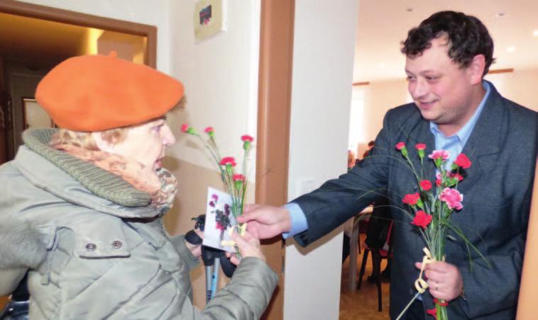I letos proběhla oslava MDŽ tentokráte na OV KSČM Ústí nad Labem Dne 7. března se letos oslavil svátek MDŽ v zasedací místnosti na okrese.