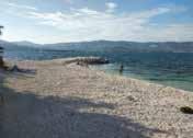 4 Město Trogir MOŽNOSTI autobusem, lodí nebo mikrobusem do Trogiru lodí do Splitu návštěva známého historického centra Trogiru či Splitu celodenní výlet lodí na ostrov Šolta návštěva vodopádů Krka