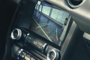 inteligentní technologie vozu Ford Mustang ještě více zpříjemní váš zážitek z