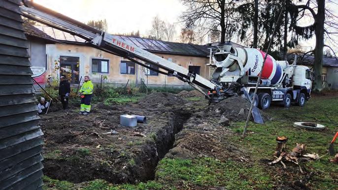Byl to projekt v rámci přeshraniční spolupráce s obcí Pruské na Slovensku. Jiná možnost žádat o peníze na takový projekt zatím nebyla, proto jsme se rozhodli pustit do oprav sami.