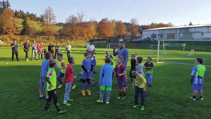 V neposlední řadě děkujeme sponzorům, kteří podpořili naše mladé fotbalisty a věnovali prostředky k nákupu nových dresů a tréninkového vybavení.
