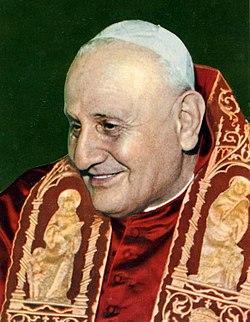 Svatí měsíce: Pocházel z početné rodiny v Itálii. Od r. 1904 byl knězem, v 1. světové válce působil jako vojenský duchovní. V roce 1922 začal patřit k římské kurii a od r.