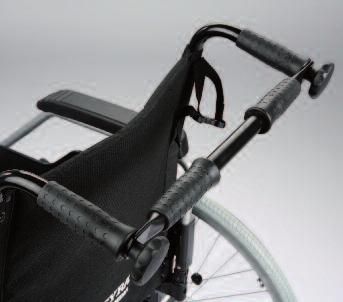 zádovou opěru vozíku bez nutnosti vyjmutí Nadstandardní vybavení hrazené ZP: Stabilizační kolečka proti překlopení (kód 691) zdvojený kříž pro větší šíři sedáku řemínková