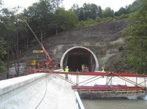 v konkrétních geologických a inženýrsko-geologických podmínkách. Zásadní význam pro projektování i provádění tunelů pomocí NRTM má 16 vyhlášky č. 55/1996 Sb.