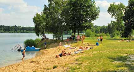 Věřte, že se vám jízda Arnoštem postará o nevšední zážitek! Kromě řek se můžete osvěžit také na koupališti Cihelna nebo v pardubickém aquacentru s letní pláží.