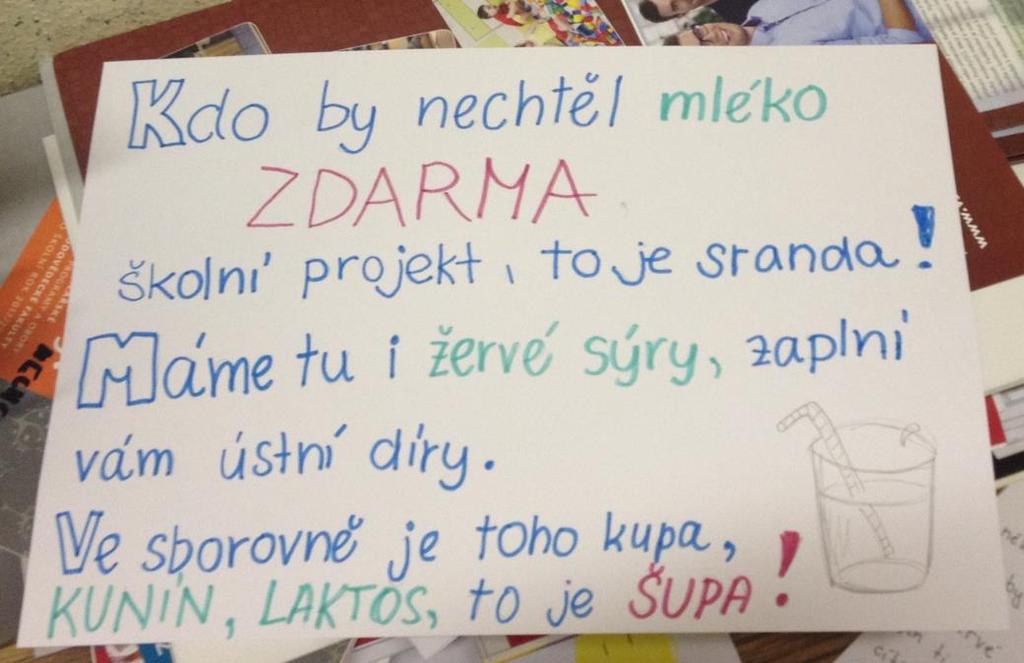 Ročenka Gymnázia v Kojetíně strana: 71 a vtipná reakce žáků Výchovně vzdělávací, adaptační a sportovní kurzy Výchovně vzdělávací a adaptační kurz Tesák - Tesák, třída: prima; pedagogický dozor J.