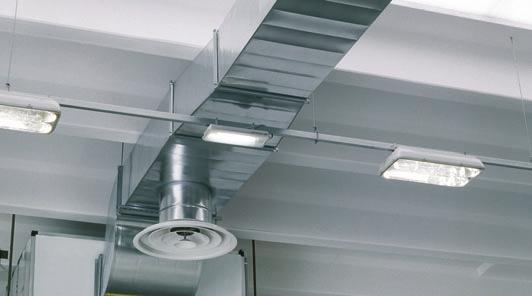 instalace s trubkami o průměru 16 nebo 20mm, montáž na závěs nebo na elektrifikovanou lištu, lze také instalovat na strop.