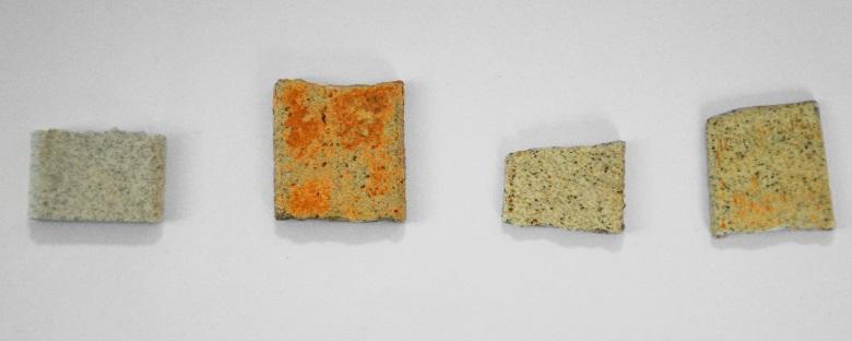 Při experimentech s modelovým koncentrátem byly použity keramické vzorky o různém složení a byly vystaveny působení taveniny soli po, 4 a 6 hodin.
