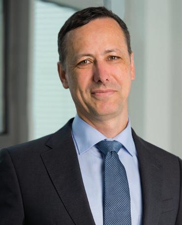 Obsah VÝZVY BOZP 3 NOVÝ PŘÍSTUP K OCHRANĚ ZDRAVÍ A BEZPEČNOSTI PŘI PRÁCI - ISO 45001 4 JAK ZAČÍT 8 CERTIFIKACE PROVÁDĚNÁ SPOLEČNOSTÍ TÜV SÜD 9 PROČ ZVOLIT TÜV SÜD 10 ZÁVĚR 11 O expertech TÜV SÜD