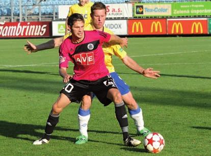 Reportáž ze zápasu Dynamo doma šťastně uhrálo bod s Teplicemi. října,. kolo Gambrinus ligy, počet diváků: SK DYNAMO ČB - FK TEPLICE : (:) BRANKY:. Ondrášek -. Brezinský vl.