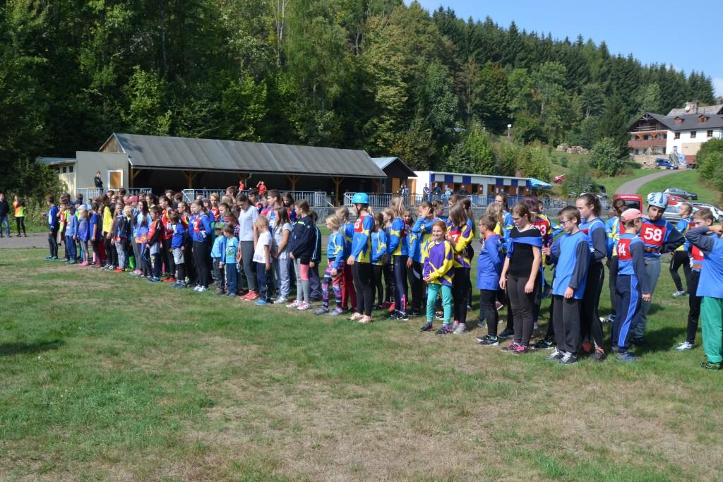 Zahájen nový ročník Ligy OSH v běhu na 60 m a 100 m S novým školním rokem byl zahájen již 3. ročník Ligy OSH v běhu na 60 metrů překážek mladých hasičů a 2.