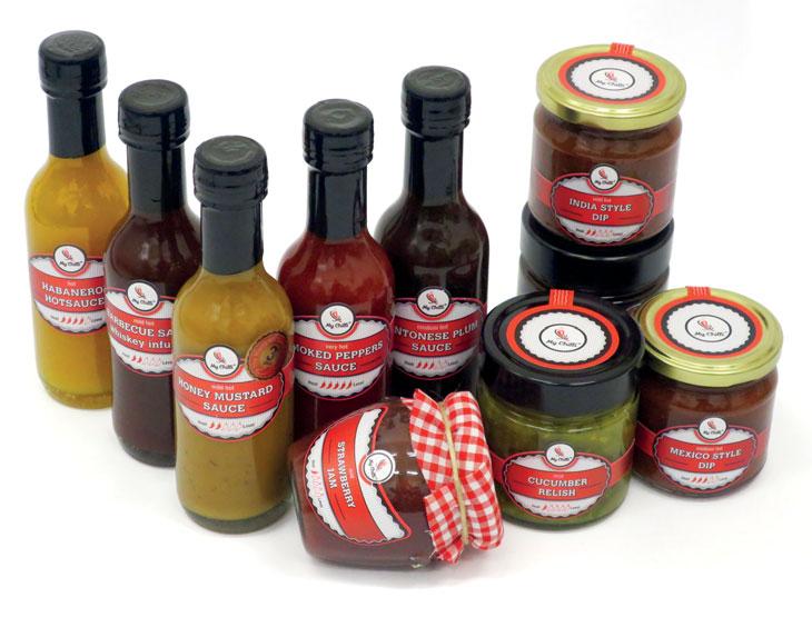 Výběr chilli produktů, omáček, koření Chilli Habanero Hotsauce 185ml Chilli Barbecue omáčka 185ml Chilli Indický dip 185g Chilli Mexický