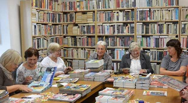 Zúčastnilo se 13 knihovnic. V rámci Týdne knihoven 2. 10. - proběhlo Setkání knihovníků obecních knihoven přijelo 8 knihovnic.