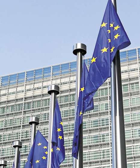 Podnikání v EU Tři bezplatné služby pro podnikatele v EU Ministerstvo průmyslu a obchodu nabízí poradenství podnikatelům, kteří obchodují se zeměmi Evropské unie.