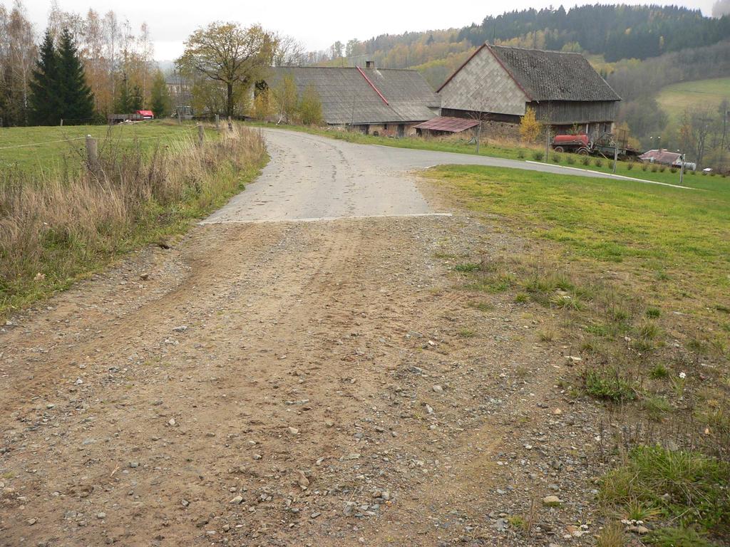 podílem jehličnanů (smrk ztepilý, borovice lesní).