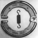 spouštěče,- Bolzen für Starterrolle Zadní náprava, Tachometr Hintere Achse, Tachometer A2034 Kč 1970,- Klíč brzdy prům..16 (nebo 16,5mm) nebo 14 (14,5mm),-Bremsnocke Durchm.