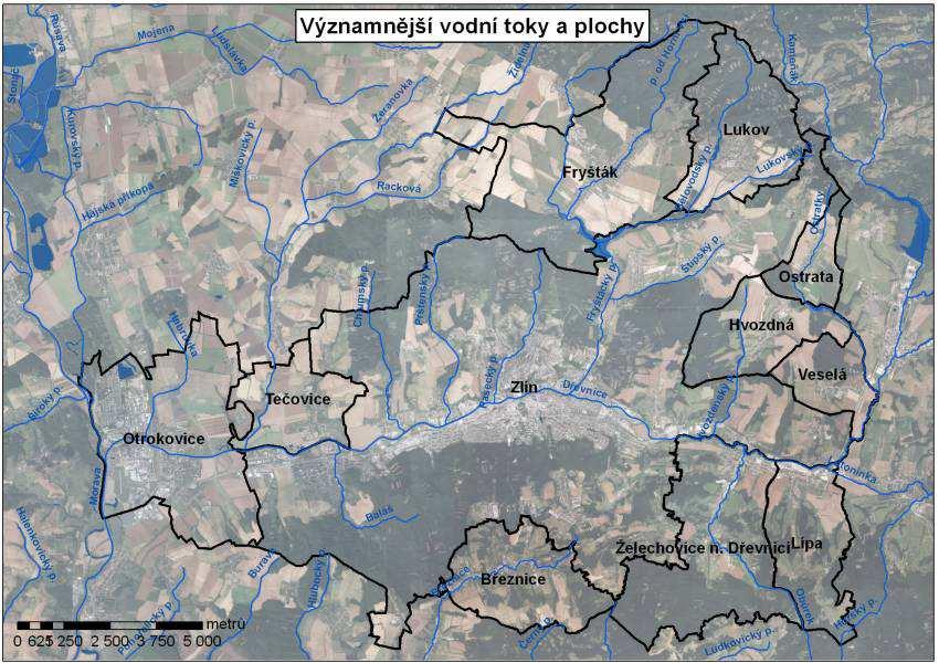 Obr. 16: Významnější vodní toky a plochy Zdroj dat: Dibavod 3.4.2.6.1 Povodně Přirozené velké povodně, které v průběhu období 1972-2014 na území IPRÚ Zlín byly, byly vždy způsobené vydatnými dešti.