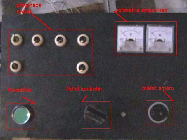 Stanoviště strojvedoucího Přepínače světel- P1.1-P3.1 a P1.2-3.